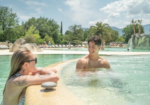 camping argeles  jacuzzi 